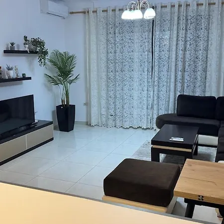 13 Bs Skanderbeg Square Apartment *