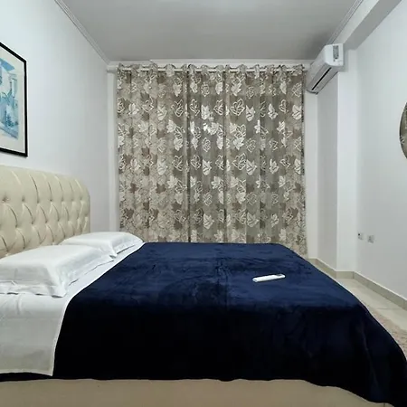 13 Bs Skanderbeg Square Apartment Tirana