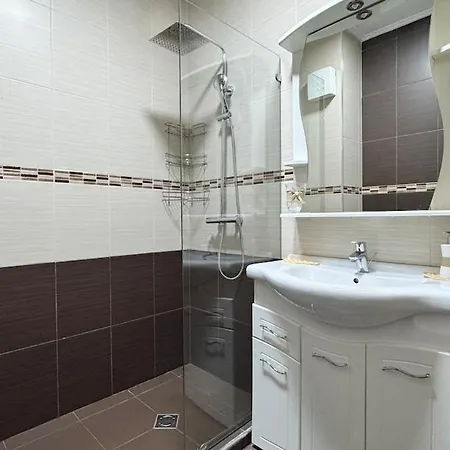Apartment 13 Bs Skanderbeg Square Tirana