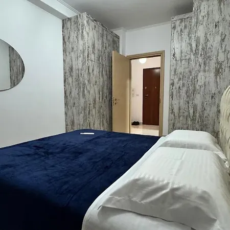 Apartment 13 Bs Skanderbeg Square Tirana