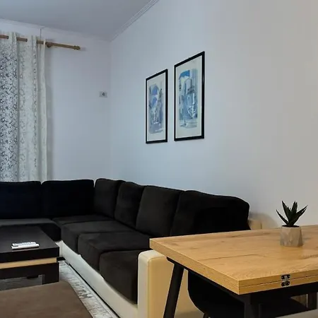 13 Bs Skanderbeg Square Apartment