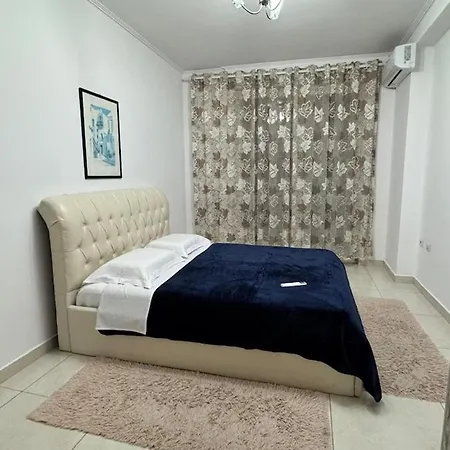 Apartment 13 Bs Skanderbeg Square