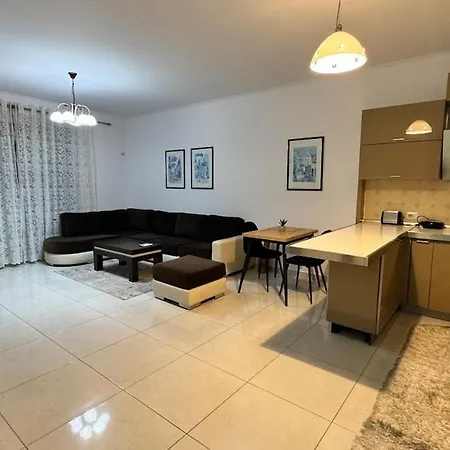 Apartamento 13 Bs Skanderbeg Square